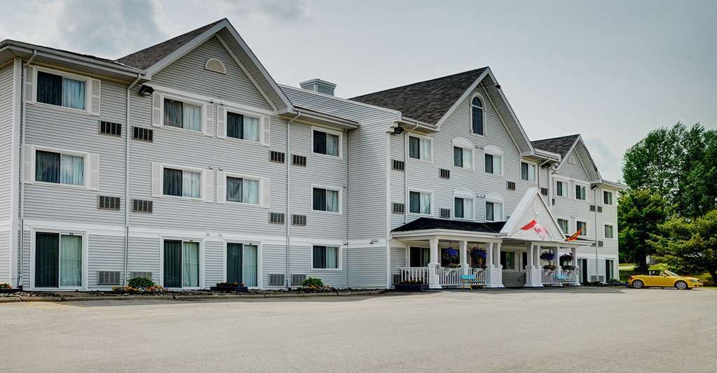 מלון Ramada By Wyndham Miramichi New Brunswick מראה חיצוני תמונה